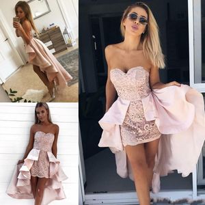 Overskirts Pink Lace Short Prom Klänningar 2020 Arabisk Sexig Sweetheart Backless High Low Cocktail Party Gown Sweety Homecoming Dress Al4959