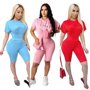 Plus w rozmiarze 2xl Kobiety Summer Trendy Sport Dwuczęściowy scenariusz Designer Red Outfits T-shirt z krótkim rękawem+krótkie spodnie swobodne litera sportowa 3282