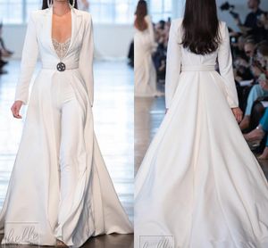 Berta Bride Bröllop Jumpsuit Med Långärmad Jacka 2023 Design Stain Fullängd Bröllopsbyxa Kostym Brud Klänning robes de soiree