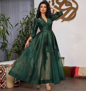 2020 Árabe verde esmeralda Lace Vestidos mangas cheias apliques tornozelo comprimento elegante Prom Vestidos Vestido de Festa
