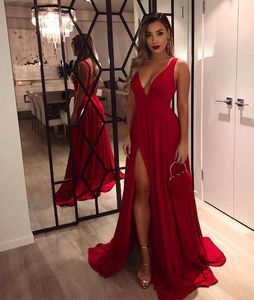 Sexy High Slit ciemnocze czerwono formalne eleganckie sukienki wieczorowe 2019 czapka w dekolcie w stylu otwartą satynową czerwoną sukienkę balową przyjęcie specjalne dziewczyny