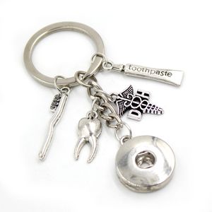 New Arrival 18mm Snap Smycken Tandhygienist Nyckelring Tandpasta Tandborste Tand Snap Key Ring Nyckelring Tandläkare presenter för män kvinnor