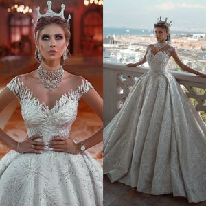 2020 Luxury Ball Gown Wedding Dresses Appliques Crystal Beaded Strapless Wedding Dress Bridal Gowns Sweep Train Custom Made Robes de Mariée