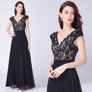 Sexy Black Evening Dress Long V-Neck Long Chiffon Prom Dress with Floral Lace Zipper Back Formal Gowns