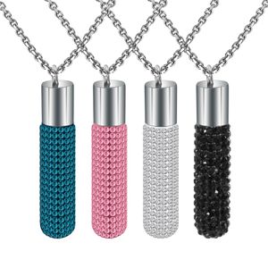Ny Titanium Steel Multi Color Lipstick Hängsmycke Halsband med länkkedja 316L Rostfritt stål Personliga Smycken Gåvor för män och kvinnor