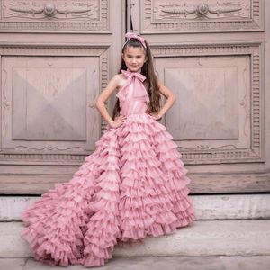 Blush Pink Chiffon 2019アフリカの花の女の子のドレスホルターティアの小さな女の子のウェディングドレスビンテージの子供の聖体拝領のページェントのガウン