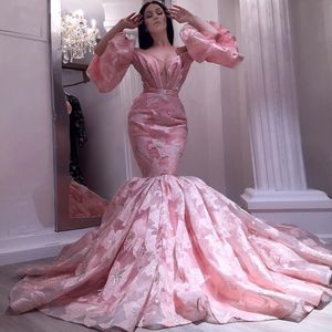ゴージャスな中東のピンクのイブニングドレス2019ロングマーメイドオフショルダーアビンドリダースイープ列車のプロムパーティーガウンカスタムメイド