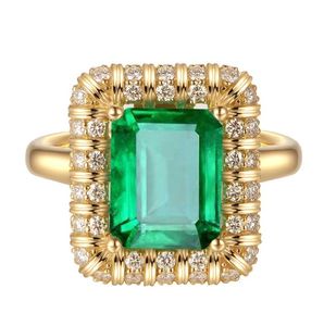 European and American emerald ring hand jewelry