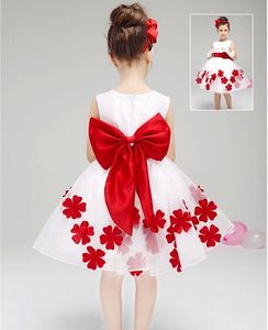 花の女の子のドレスのクルージッパーバックアップリケサッシュの花の膝の長さのページェントのドレスのための女の子のための新しい花の女の子のドレス