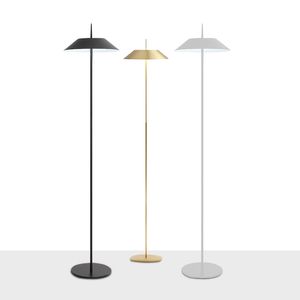 Nowoczesne wielokolorowe metalowe lampy podłogowe LED Lampa z dzwonkiem odcień do czytania stojącej lampy oświetlenia fa021