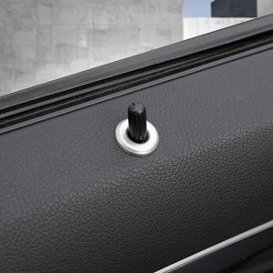 Car Styling Drzwi Podnośnik Blokada Szpilki Pin Piny Pokrywa Wykończenia Naklejki na Mercedes Benz C Klasa W204 C180 C200 Auto Accessorie