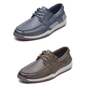 erkekler için i̇ngiliz oxford ayakkabıları toptan satış-Erkekler Gerçek Deri Tekne Ayakkabı Tasarımcısı Oxford Flats loafer lar Yürüyüş Sneakers Erkek İngiliz Klasik Büro İş Kauçuk Sole Günlük Ayakkabılar