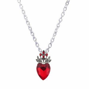 jóias para o natal dela venda por atacado-Atacado Natal Evie Colar Vermelho Coração Crown Colar Rainha de Corações Traje Fan Jewelry Pres Adest Gift para ela