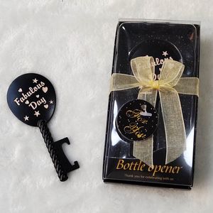Wholesale small gifts for wedding guests for sale - Group buy Ywbeyond Black Wedding Guests Souvenirs Bridal Shower Small Gifts Fabulous Day Air Hot Balloon wedding bottle opener