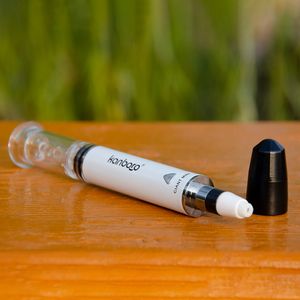 2019 Nowy wydanie Kanboro Mini Giant DAB DIP Wax Vape Pen Vaporizer z baterii mAh Elektroniczny zestaw papierosów Dual Quartz Cewka duża moc