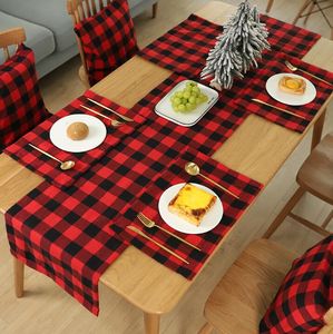 格子縞のプラセマットのクリスマスの装飾赤い黒の格子縞のテーブルのカトラリー44 cmプレートの場所マットのテーブルクロスXmasホームパーティーの装飾GGA3562