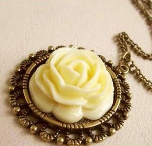 Wholesale jewelry resin roses resale online - Vintage Style Cream color Resin Rose Flower Pendant Necklace Women Jewelry Elegant Disk Pierced Long Sweater Chain for Women Christmas Gift