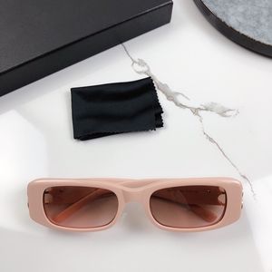 Nya Kvinnor Mode Solglasögon Butterfly Ram Rimless Glasses UV400 Skydd Top Quality Noble Style Eyewear With Case