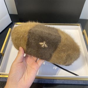 Beanie Skull Caps Women Hat Wool British Retro Beret Female Gold Bee Fur Warm Beanie All Matched Adjustable Bonnets