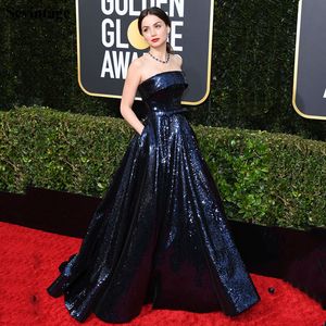 2020 Navy Blue Strapless Sequines kändis klänning för Golden Globe Plus Storlek Glitter Aftonklänningar med bågfickor Red Carpet Dress