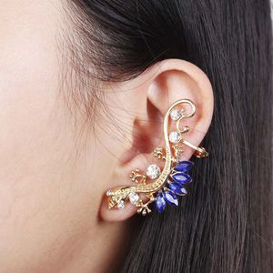 Wholesale lizards earring for sale - Group buy Stud Rhinestone Gecko Ear Cuff Earrings Women Fashion Gold Color Punk Exaggerated Lizard Pc