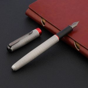 stylo plume en titane achat en gros de Qualité de luxe Jinhao stylo de fontaine classique en métal rouge noir titane titane plumes arrow treillis de bureau fournitures d école