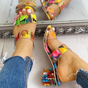 Crystal Women Square Heels Sommar Sandaler Peep Toe Ladies Multi Colors Wedge Shoes Sandalias de Verano Para Mujer Y200323