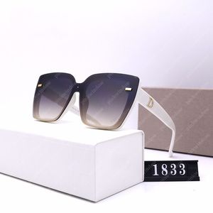 güneş gözlüğü yüksek kalite fiyat toptan satış-Güneş Kadınlar Erkek Tasarımcılar Güneş Gözlüğü Kutusu ile Moda Gözlük Lüks Tasarımcılar Gözlük UV Prova Yüksek Kalite Toptan Fiyat L