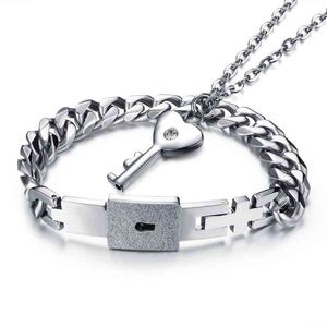 Hans Hers Love Heart Necklace Valentin Day Titanium Steel Coupl Smycken Lås Armband och Key Halsband