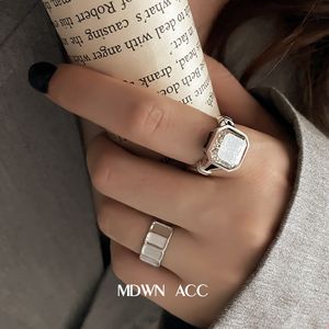 Japan and South Korea S925 Silver Ice Crystal White Tea Ring Female Fashion Temperament Micro Set Zircon Geometric Opening Index Finger