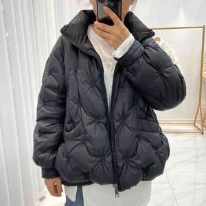 Wholesale down jackets discount resale online - Women s Down Autumn and winter short fashion womens down jacket white duck embroidery stand collar quantity discount