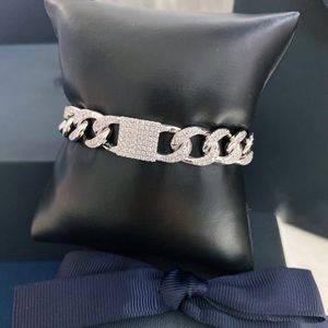 montres à bracelets blancs achat en gros de Bracelet bracelet blanche chaîne diamant love designer femmes femmes hommes couple de mode de créatrice de la montre de mariée de mariée de qualité Thanksgiving jour valentine bijoux