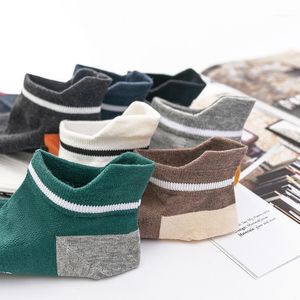 ücretsiz çorap ter toptan satış-Erkek Çorap Adet Adam Pamuk Kısa erkek Yaz Bahar Ter Mektup Moda Pairs Calcetines Hombre Ücretsiz Ship1