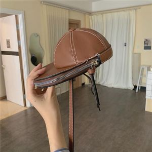 komik çanta toptan satış-Omuz Çantaları Sevimli Şapka Tasarım Kadınlar için Crossbody Cap Şekilli Çantalar Ve Çanta Moda Çantası Kızın Komik