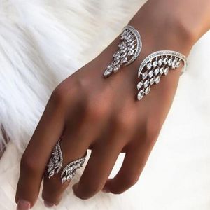 2021 Top Sprzedaj Luksusowy Zestaw Biżuterii Sterling Silver Marquise Cut White Topaz Kąt skrzydła Otwarte Regulowane Kobiety Obrączka Bangle Prezent