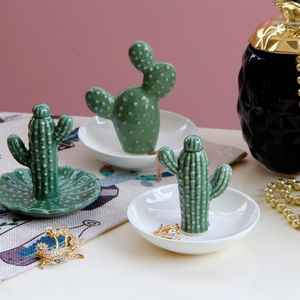 Dekorativa objekt Figuriner Europeisk pastoral stil Enkel Creative Cactus Deck Home Ornaments