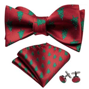fliege einstecktuch set großhandel-Bogen Krawatten Männer Rote Bögen für Weihnachtsfeier Grüne Baum Krawatte Designer Nacken Set Tasche Square Manschettenknöpfe Barry wang WJLH