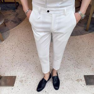 Męskie Garnitury Blazers Brytyjski Styl Dress Suign Pant Man Mężczyźni Marka Designer Dżentelmeni Business Casual Work Spodnie Biały Czarny