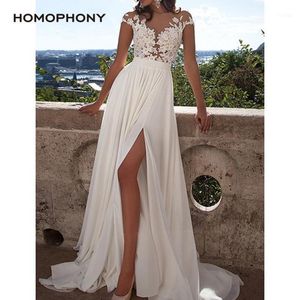 Sexy Lace Deep V Neck Ruffle White Dress Patterns Designer Sleeveless Bridal Wedding Gowns Long De Noiva1