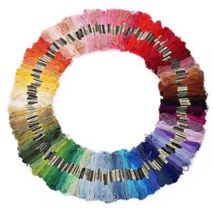 Garn Skeins av m Multi Color Cotton Cross Stitch Broderi Threads Floss Sewing slumpmässig färg