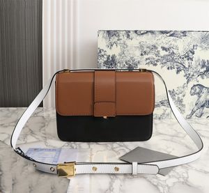 kadın deri omuz çantası kahverengi toptan satış-En Kaliteli Luxurys Tasarımcılar Omuz Çantaları Çanta Kadın Moda Kahverengi Deri Kılıf Bayan Tasarımcı Çanta Yüksek Seyahat Kompozit Çanta Cüzdan