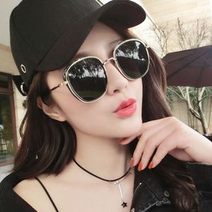 heißer koreanischer stern großhandel-Heißer Verkauf Koreanische Version Metall Sonnenbrille Weibliche Polarisierte Sonnenbrille Männliche Stern Mode Große Rahmen Sonnenbrille