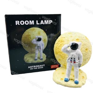 Nattljus Astronaut Spaceman Färgglada Led Boy Bedroom Bedside Desktop Creative Home Decoration Presenthartslampa DHL