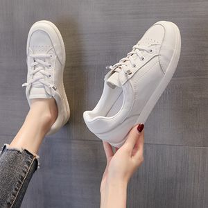piel de vaca blanca al por mayor-2021 zapatillas blancas para mujer zapatos de cuero de vaca femenino zapato casual moda mujer diseño zapato zapato primavera entrenadores perezosos