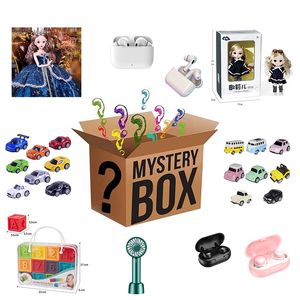 fan
 großhandel-Überraschung Mystery Box Random Party Gunst Puppen Kopfhörer Spielzeug Autos Tragbare Fan Kinder Erwachsene Geschenk Glückliche Boxen Geburtstagsgeschenke