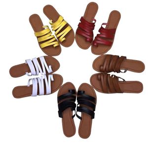 zehenring sandalen frauen großhandel-Sandalen für Frauen flache Strandschuhe Zehenring Indoor Outdoor Anti Rutsch flach hohe Qualitätsmode Damen Sandale