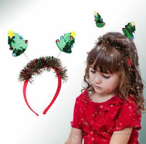 şeritler yılbaşı ağacı toptan satış-Çocuk Noel Partisi Saç Sopa Kızlar Renkli Sequins Şerit Hairbands Çocuklar Stereo Noel Ağacı Prenses Aksesuarları Q2885
