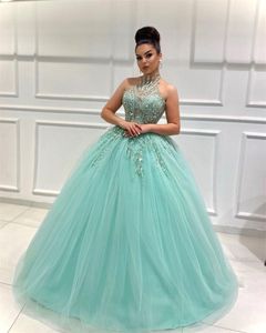 Pearls Mint Green Wedding Dress Halter Sleeveless Bridal Gowns Lace Appliques Glitter Crystal Robe de mariee