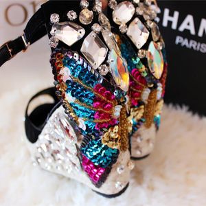 pompe à bricolage achat en gros de Robe Chaussures Femme Peep Toe Toe En Cuir Strass Diamant Sequins Butterfly Bling Wedge Talon Haute Pompes Sandales DIY C461