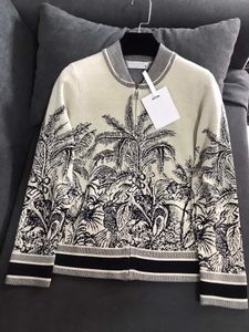 2021 damskie swetry Luksusowe dorywczo dzianie z długim rękawem Cardigan Sweter Jesień Moda Wear Classic Pattern Lady Tops Knitwear Panie Sweter